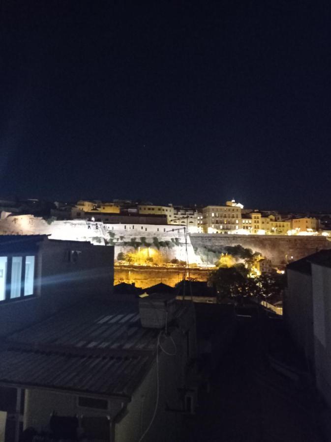 Central Moon Cagliari Vista Mare Exterior photo